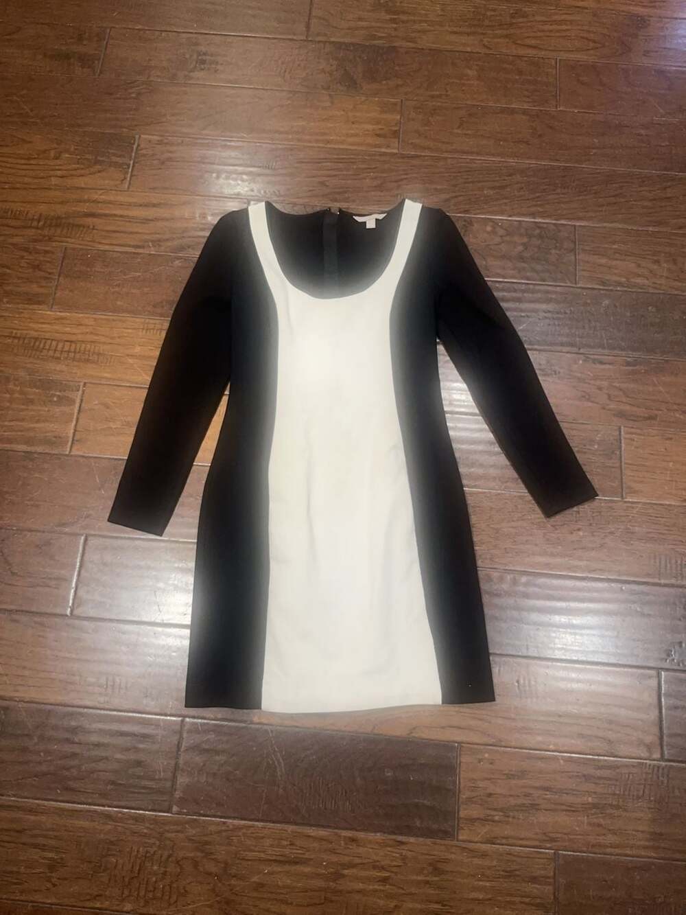 Banana Republic Black and White Colorblock Long Sleeve Dress Size 4
